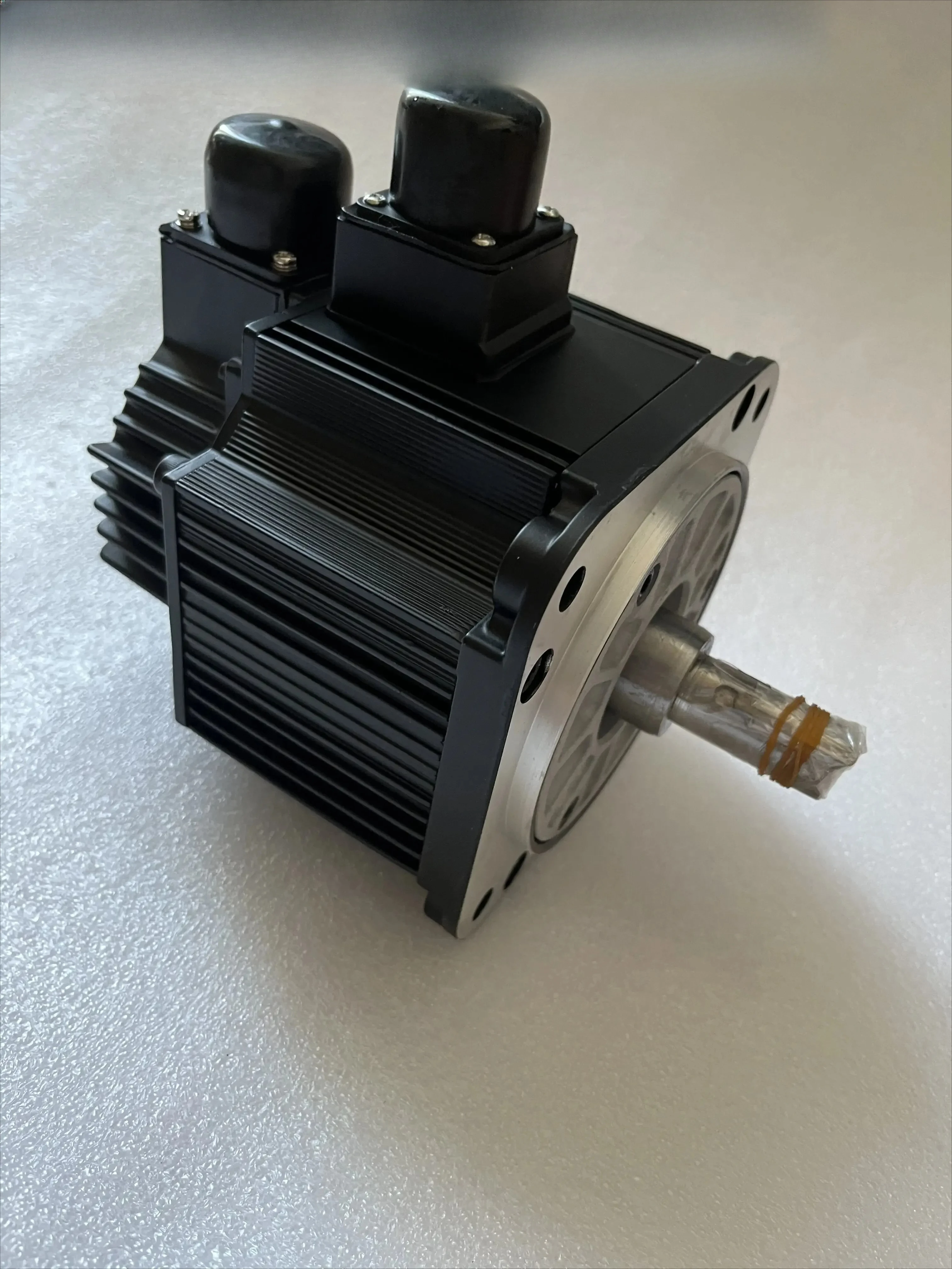 New Original Servo …