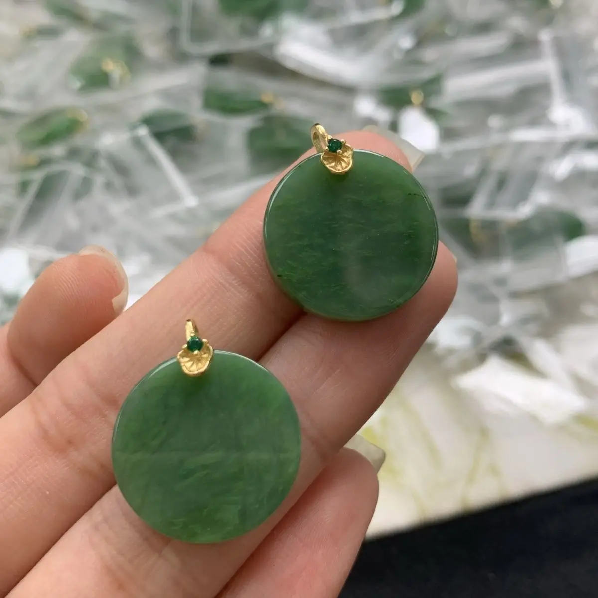 New 925 silver Hetian jade jasper small round brand no matter brand pendant, free chain.