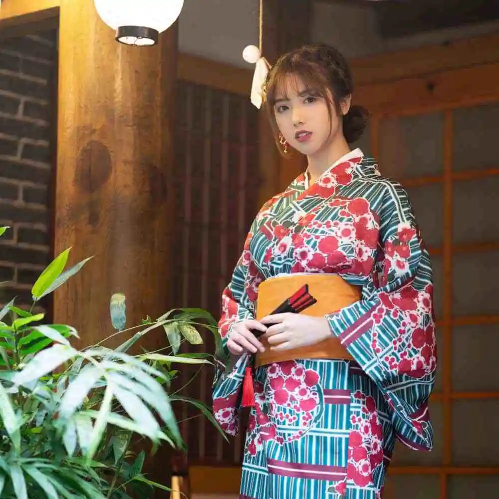 

Japanese Retro Yukata Traditional Honshu Improve Kimono Single-Layer Small Grain Shikoku Travel Photography Long Robe Women