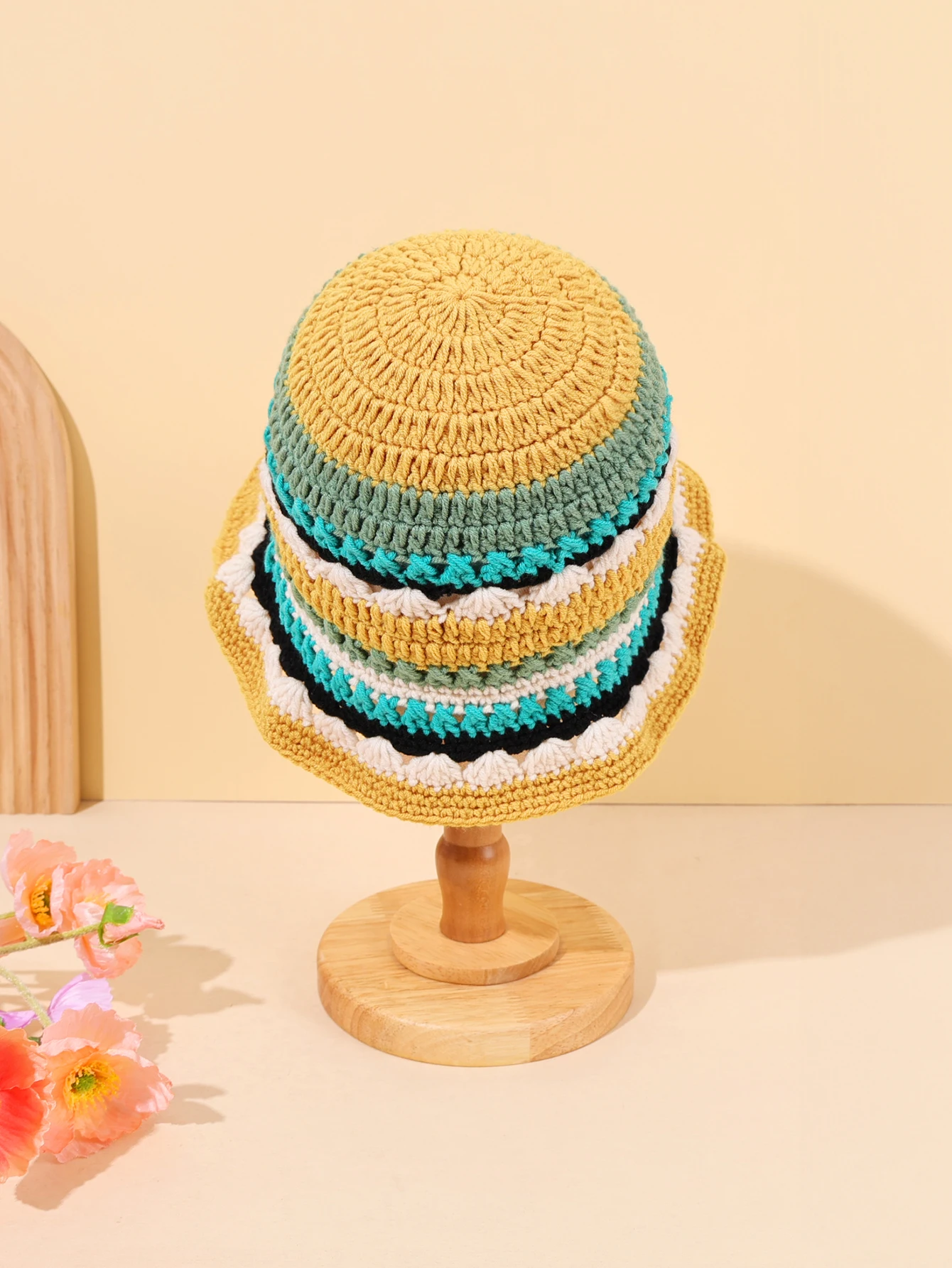 قطعة واحدة من قبعة منسوجة مصنوعة يدويًا مع تصميم زهور عصري، قبعة صيد للدفء في الخريف والشتاء #3
