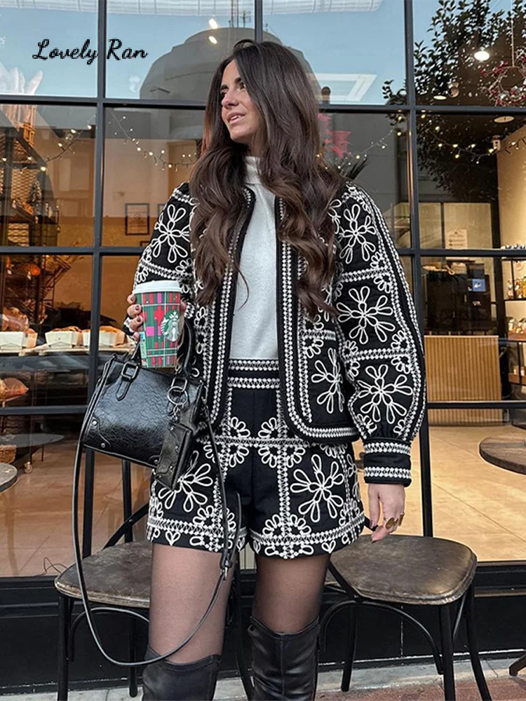 

Fashion Print Cardigan Shorts Set Women Casual O-neck Lantern Jacket Wide Leg Shorts Female Suit 2024 Autumn Y2k Lady Outfit
