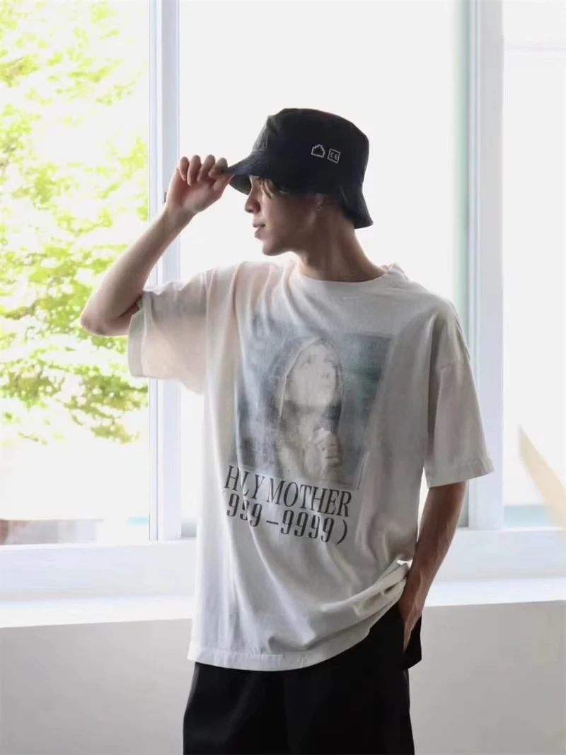 Retro T High Street…