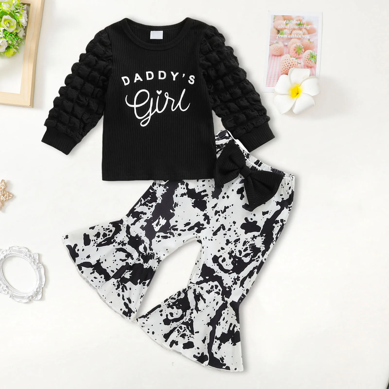 

Casual Outfit Baby Girls Fashionable And Comfortable Set Long Sleeved Top Flared Pants Leisure Two Piece Set Fall Winter Clothes