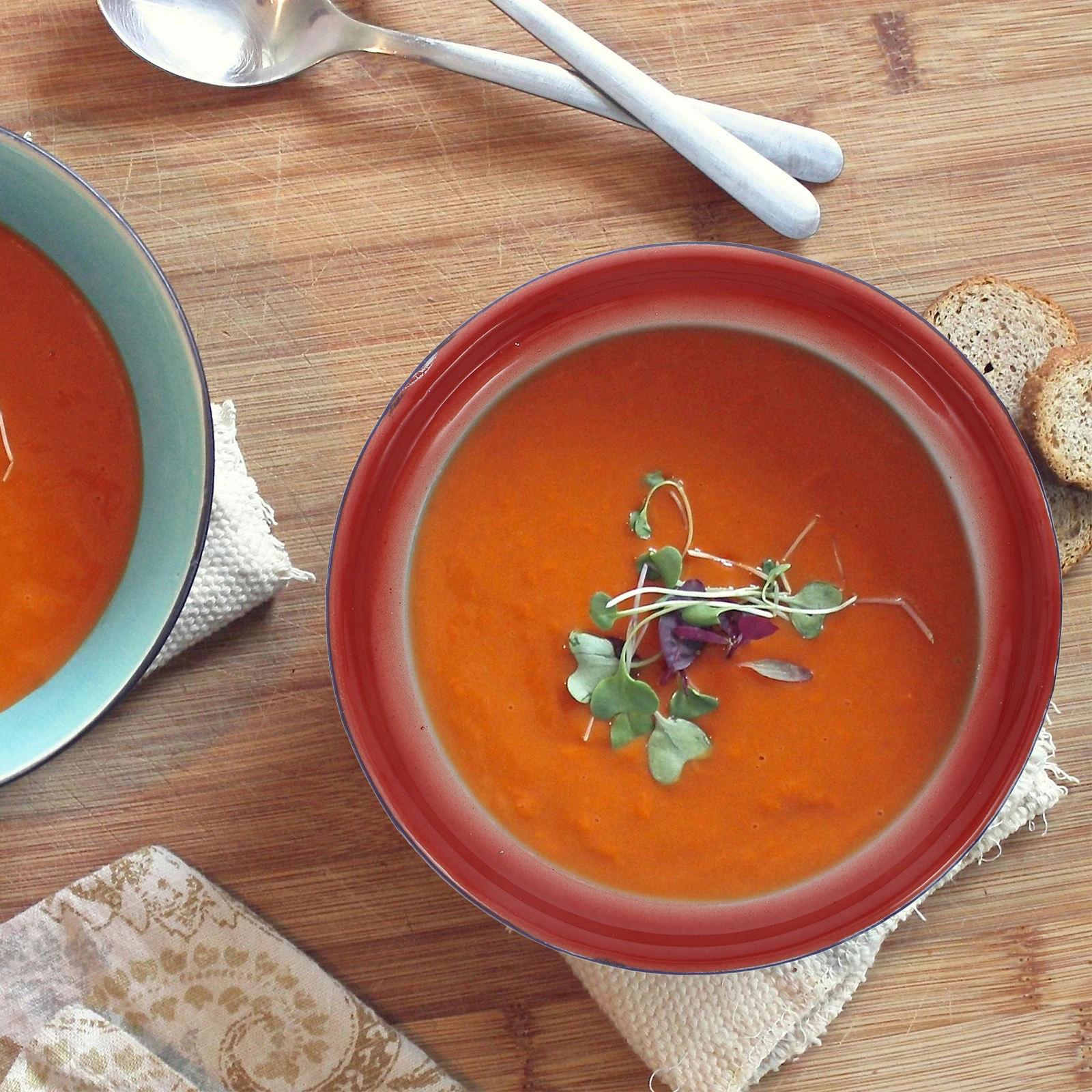 

5Pcs Vintage Enamel Bowl Set Floral Pattern Lightweight Camping Picnic Soup Serving Mixing Bowls Multi-Functional