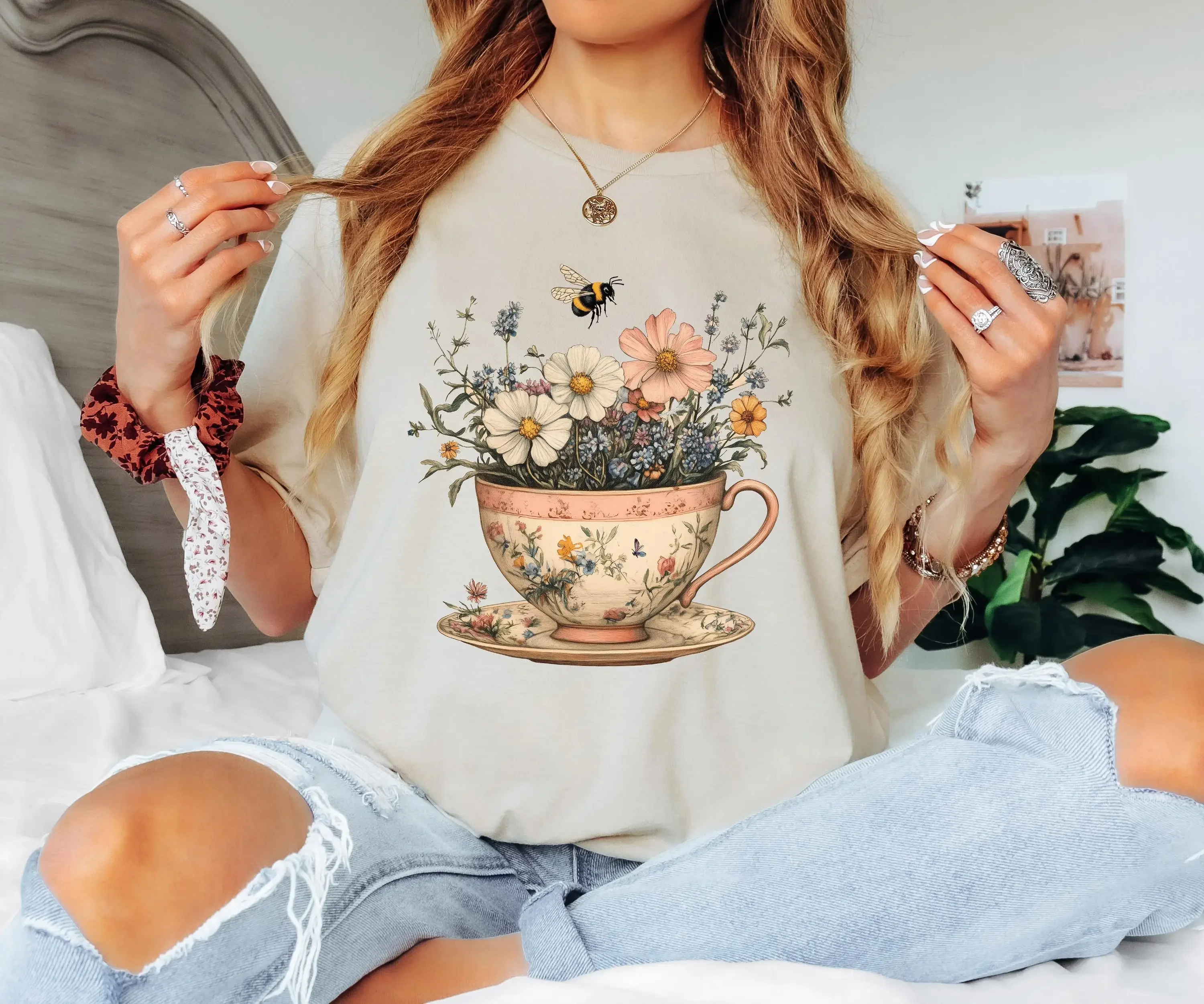 T-shirt à motif floral, abeille et fleurs, style vintage, bohème, nature, art botanique