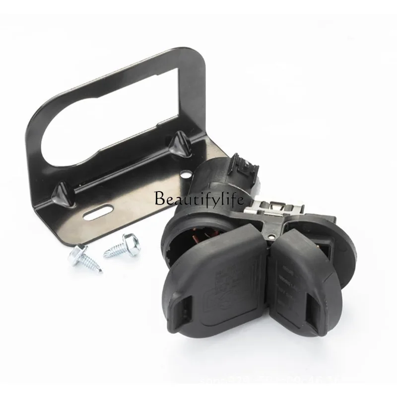 

FU5Z-14489-A 7-pin round/4-pin flat plug connector FU5Z-14489