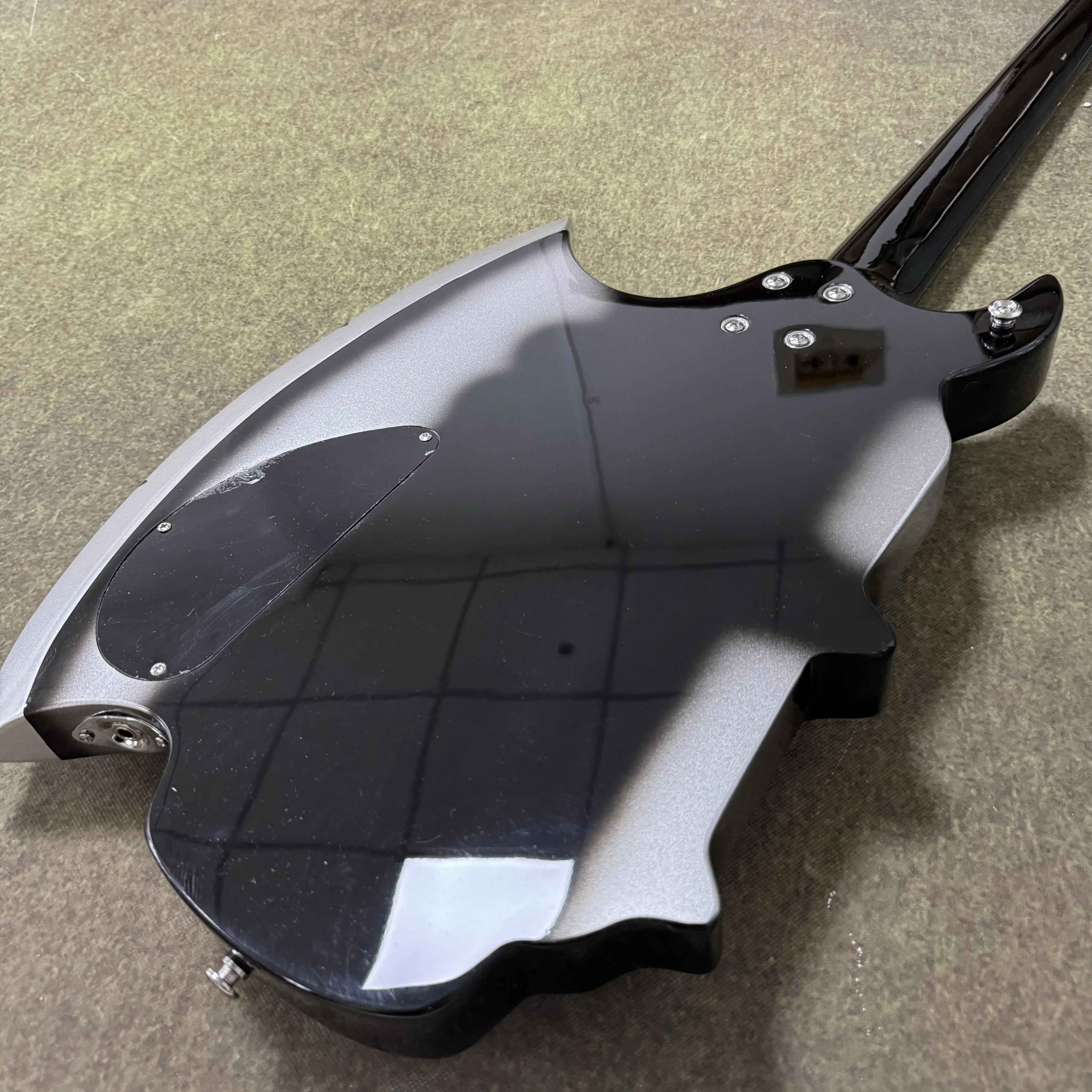 4 String Gene Simmons Axe Bass Guitar Signature Axe Shape Electric Bass Gloss Black Chrome Hardware