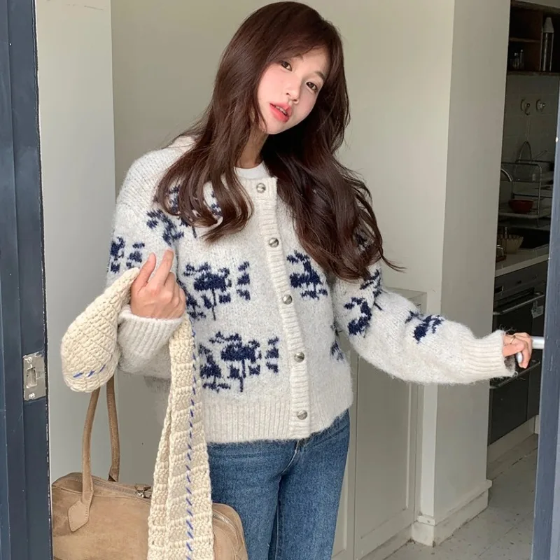 Cárdigan de punto de un solo pecho con flores de Jacquard Vintage para mujer, suéter suave y grueso, chaqueta, Top, otoño e invierno