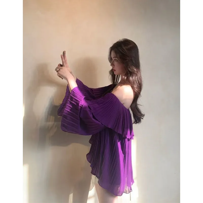 بلوزة مثيرة مكشكشة باللون الأرجواني بكتف واحد للنساء في بلوزات صيفية بمزاج شهوة نقي قميص شيفون مكشوف الأكتاف للتخسيس #3