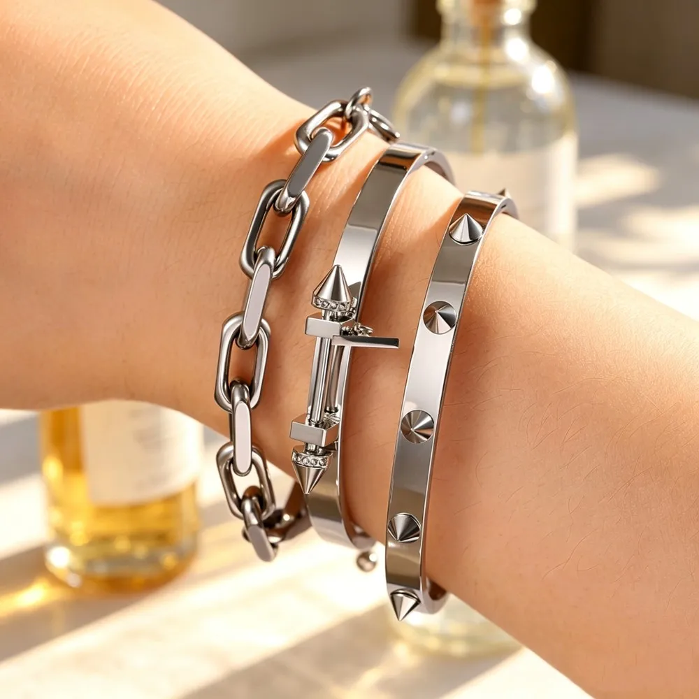 Neutraler Stil, Punk-Mode, Titanstahl-Nieten-Armband-Set – wasserdichter Schmuck für den täglichen Gebrauch für Damen und Herren – Detail 3