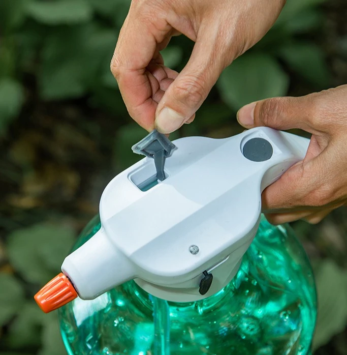 With Charging Interface 3L Electric Garden Sprayer Two Spray Modes Adjustable Sprinkler Cleaning Disinfecting Tool