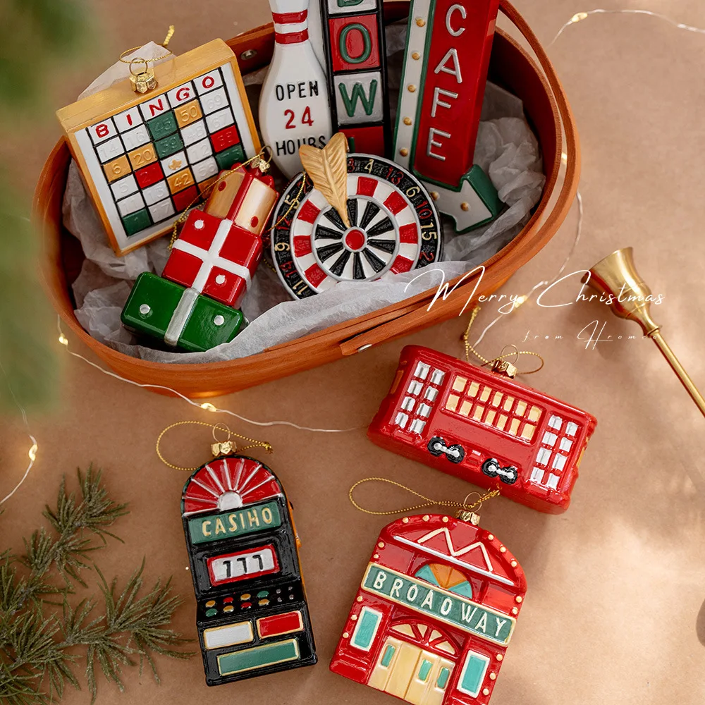 

2Pcs Vintage Plastic Christmas Tree Hanging Ornament, Retro Holiday Decorative Pendant For Festive Party And Seasonal Home Decor