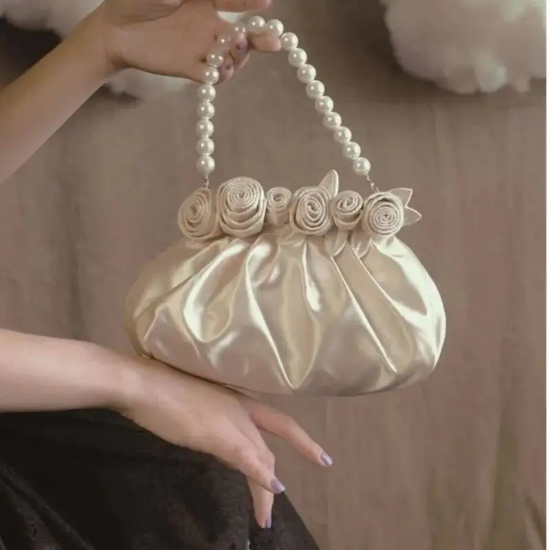 

Bloom Vintage Cloud Y2k Hand Purse Women Fairycore Aesthetic Floral Pearl Handbag Female Haruku Sweet Elegant Handle Bag