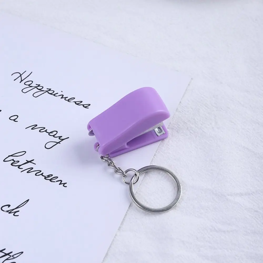 

Cute Cartoon Mini Stapler School Office Supplies Student Stationery Stapler Keychain Gift Mini Staples Binding Tools