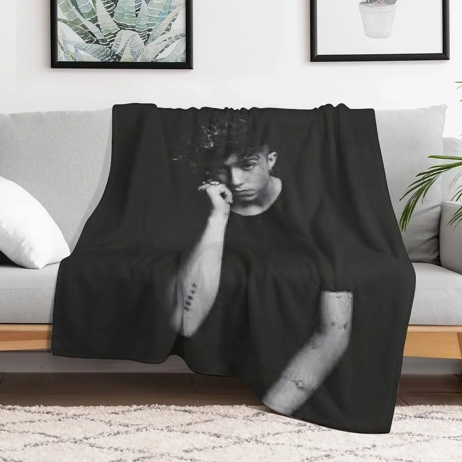 

Jack Avery 8 Letters Throw Blanket Polar Decorative Throw Comforter Blankets heavy to sleep Sofas Blankets