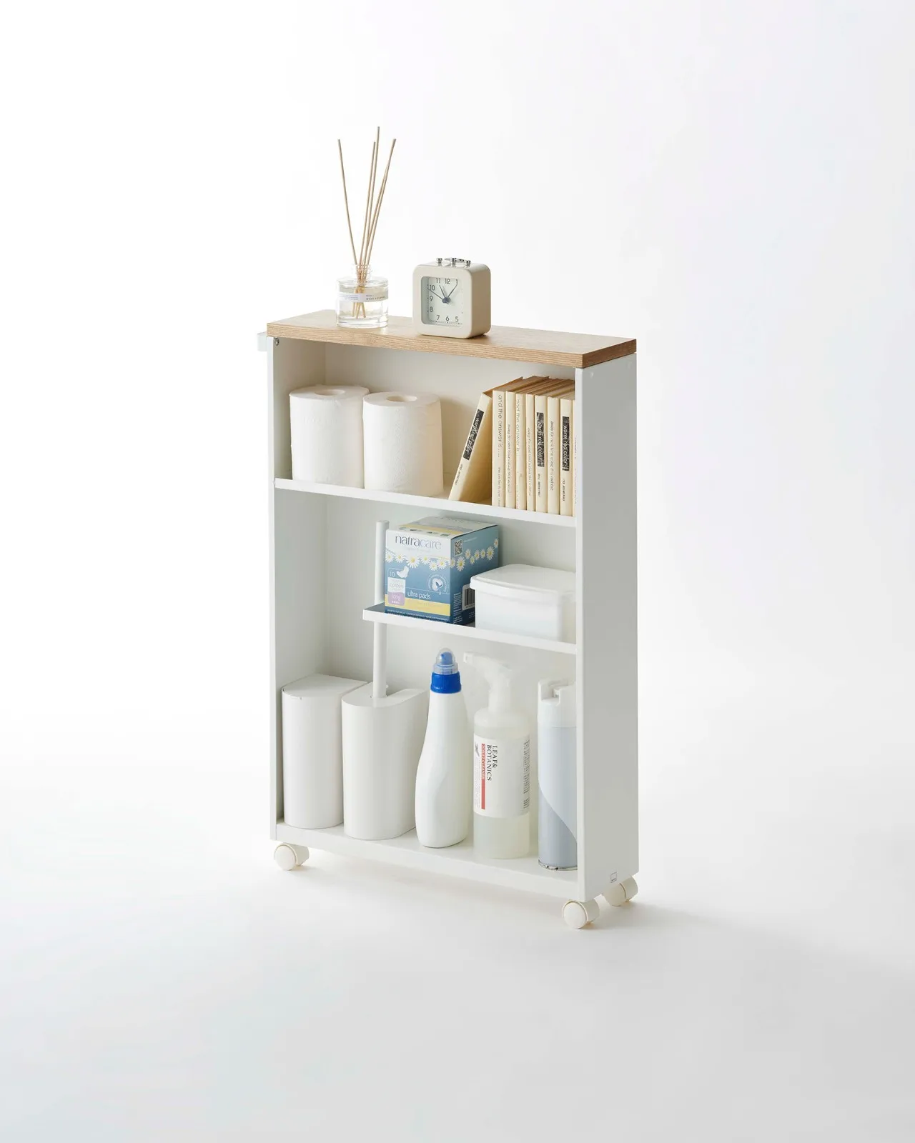 Carrito de Almacenamiento Rodante Delgado Yamazaki Home TOWER – Gabinete de Almacenamiento Estrecho para Baño