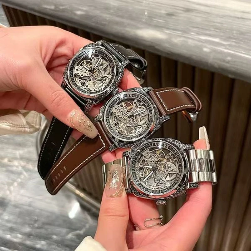 European and American Style High-End Luxury Men's Mechanical Watch, Hollow Design, Automatic Winding, Carved Fashion, High-End Business Casual, Stylish and Handsome Social Guy Men's Watch, the Best Gift for Him