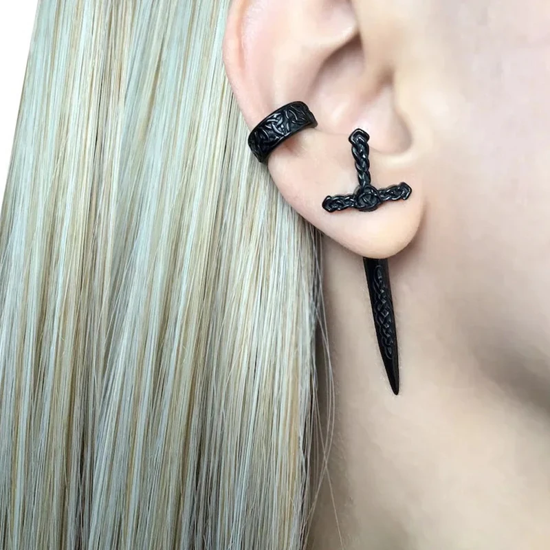 Kiss Jewelry Black Gothic Sword Shape Pattern Piercing Earrings for Women Men Punk Jacket Goth Dagger Stud Earrings Party Gift