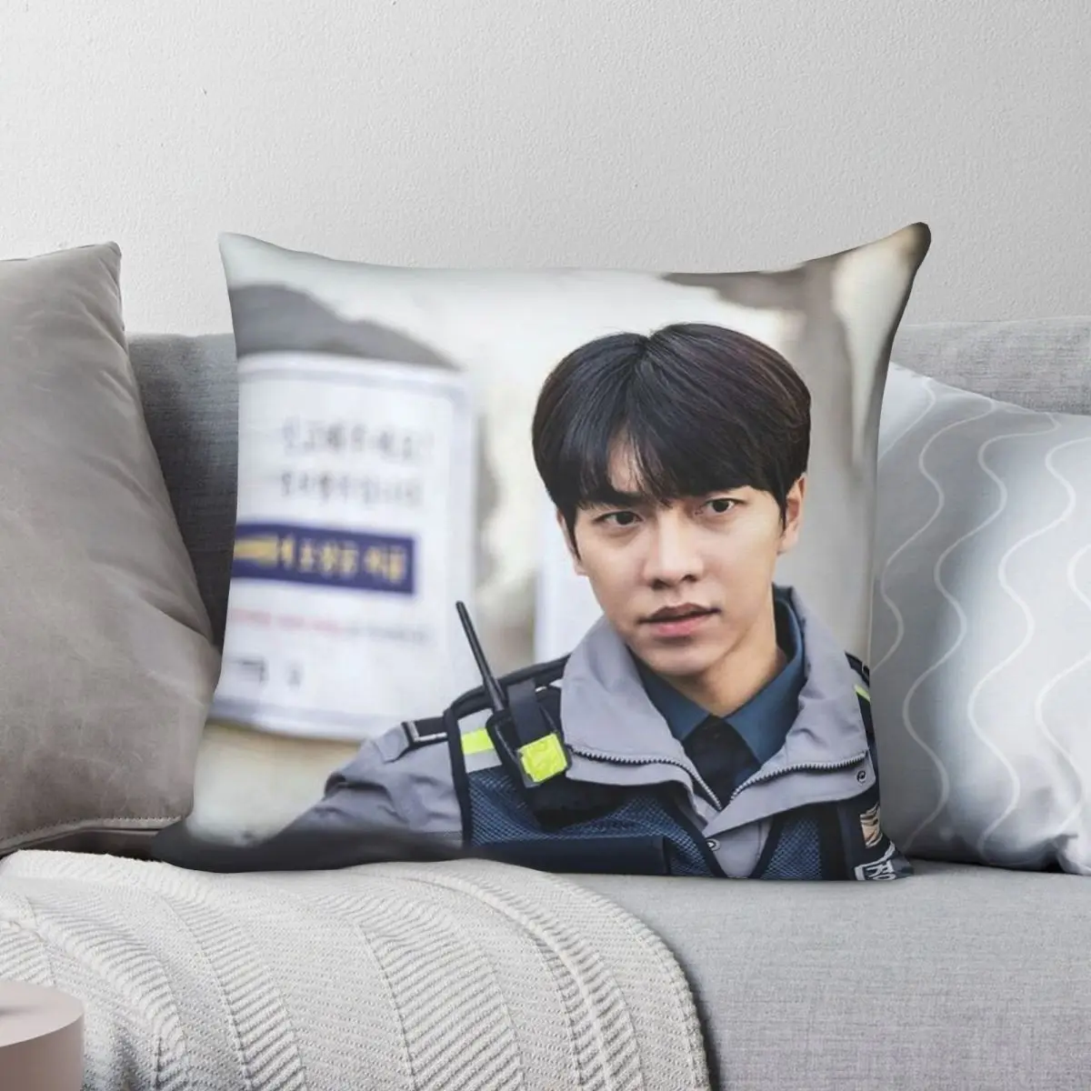 Mouse Kdrama Lee Seung Gi Pillowcase Polyester Linen Velvet Creative Zip Decor Pillow Case Sofa Cushion Cover