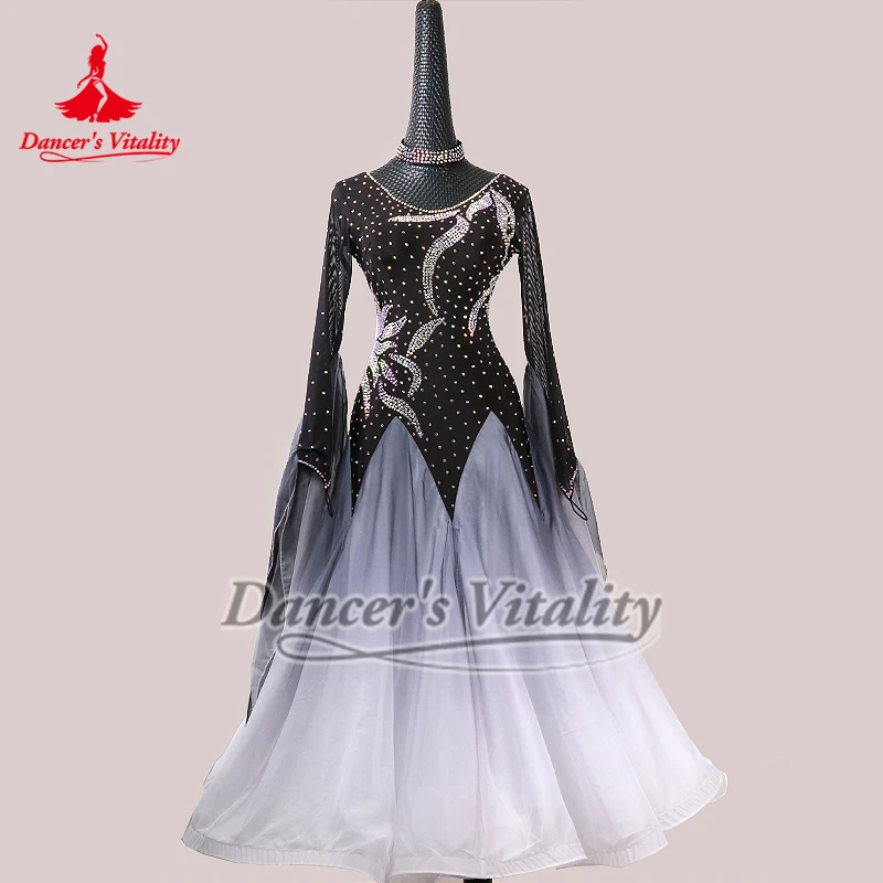 Standard Social Dan… - image