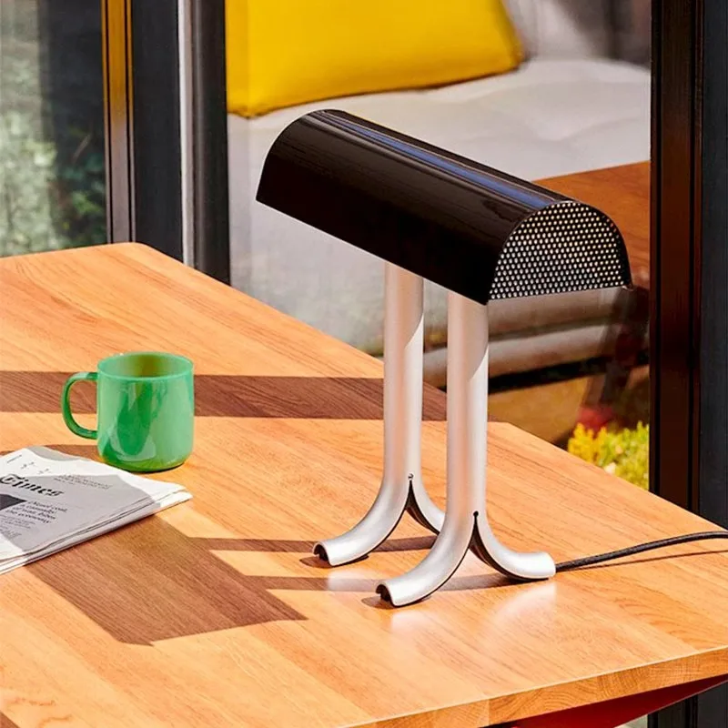 Designer desk lamp study desk bedroom bedside simple modern art atmosphere desk lamp