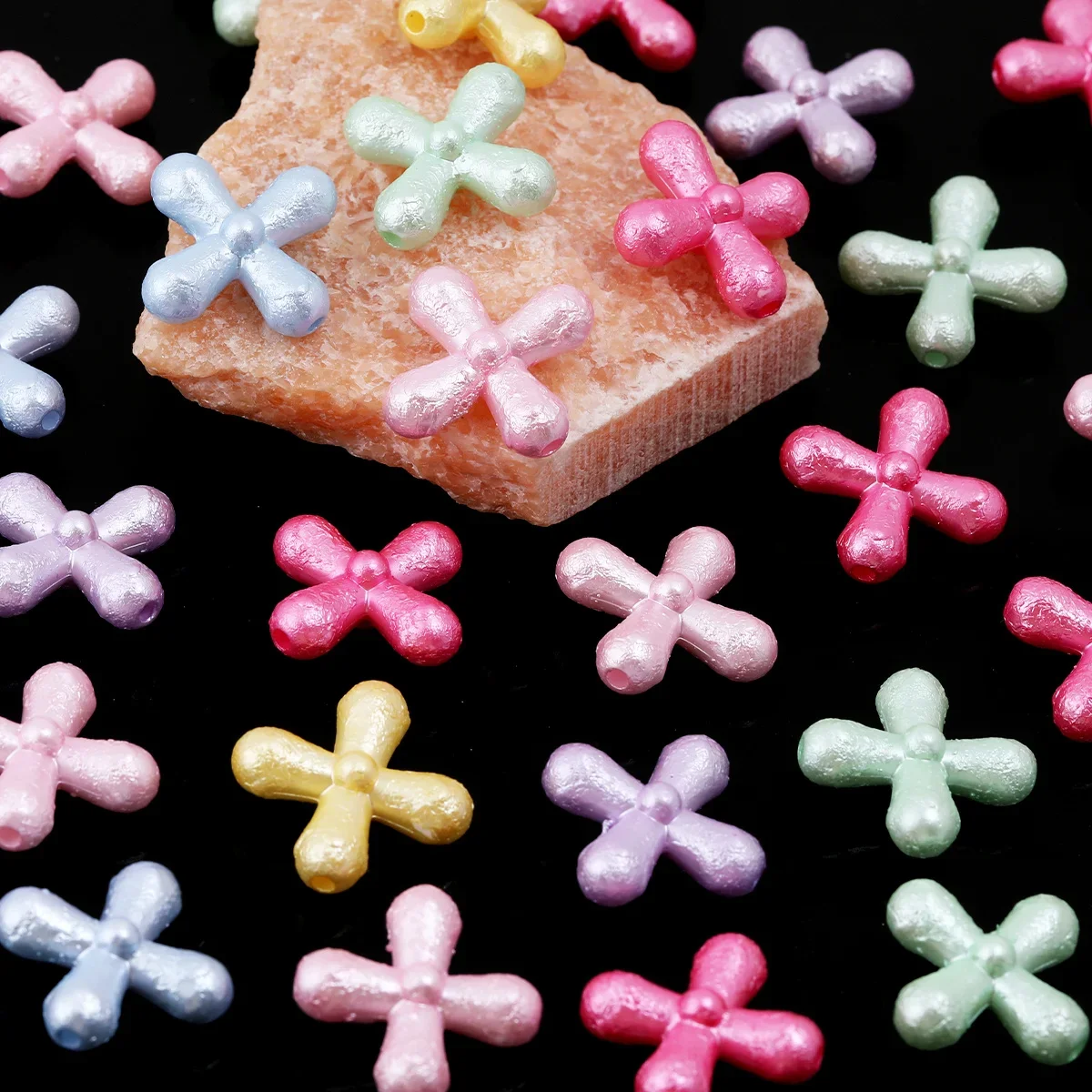 25/50pcs Random Color 25mm Acrylic Flower Loose Beads, Pastel Shimmer Spacer Components for Handicraft DIY Creative Decor