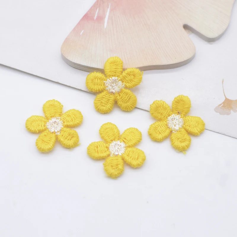 20Pcs 20mm Daisy Flower Applique for DIY Clothes Hat Shoes Crafts Sewing Supplies Patches Headwear Hair Clips Decor Accessories