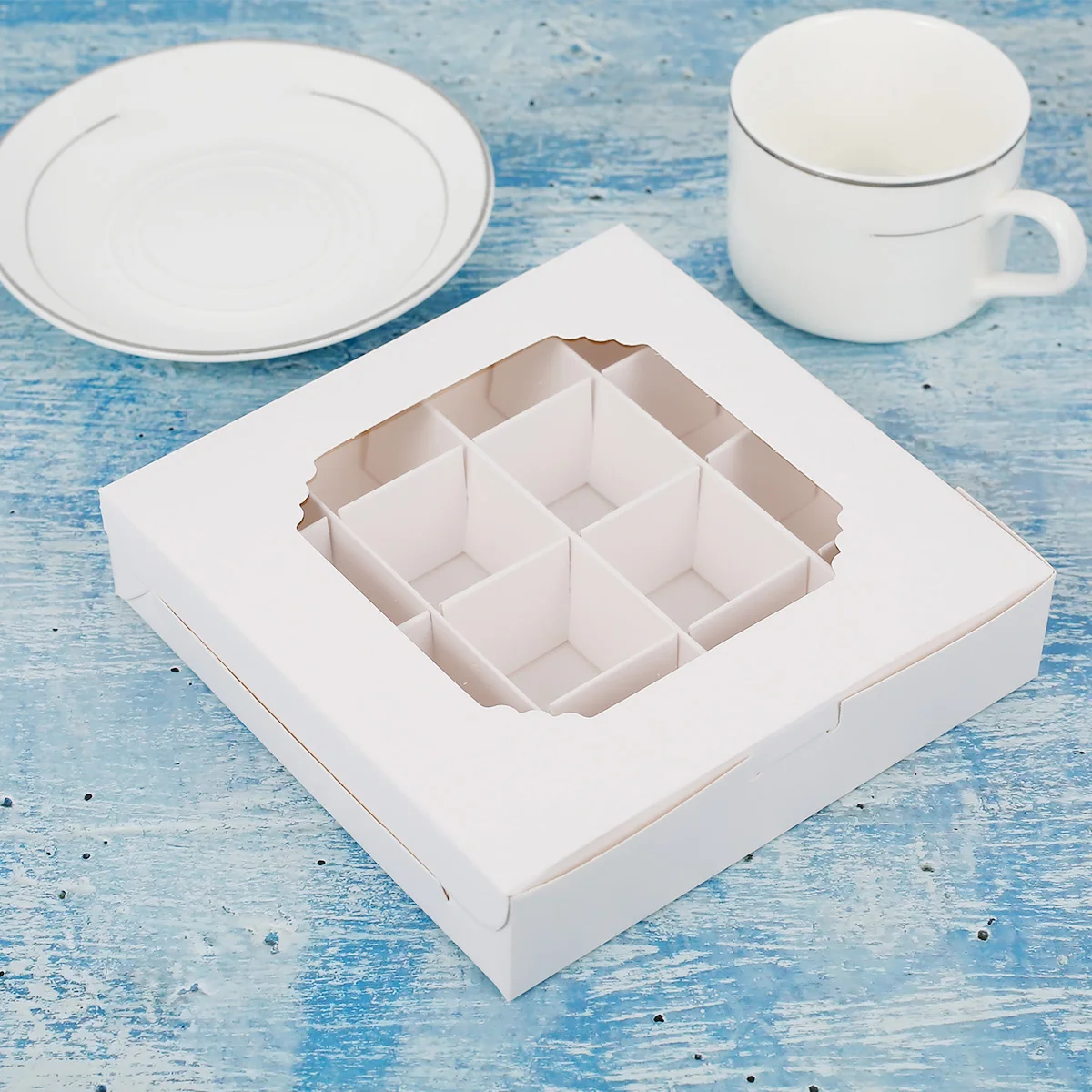 20pcs Empty White Pick and Mix Sweet Boxes with Inserts