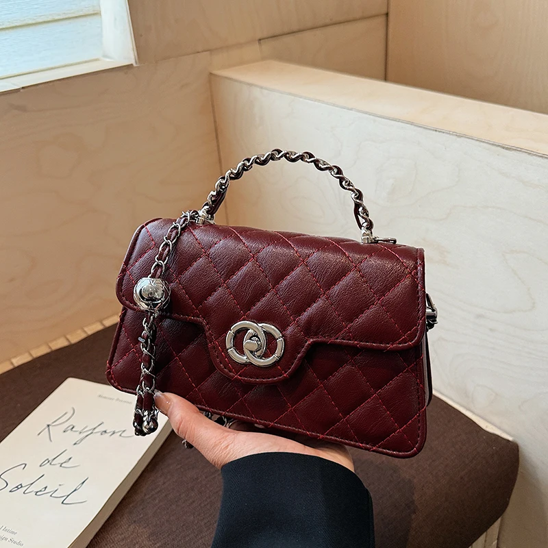 

New Arrival 2025 Exquisite Vintage Inspired Soft Leather Crossbody Bag for Women Elegant Textured Design Daily Outing Timeless