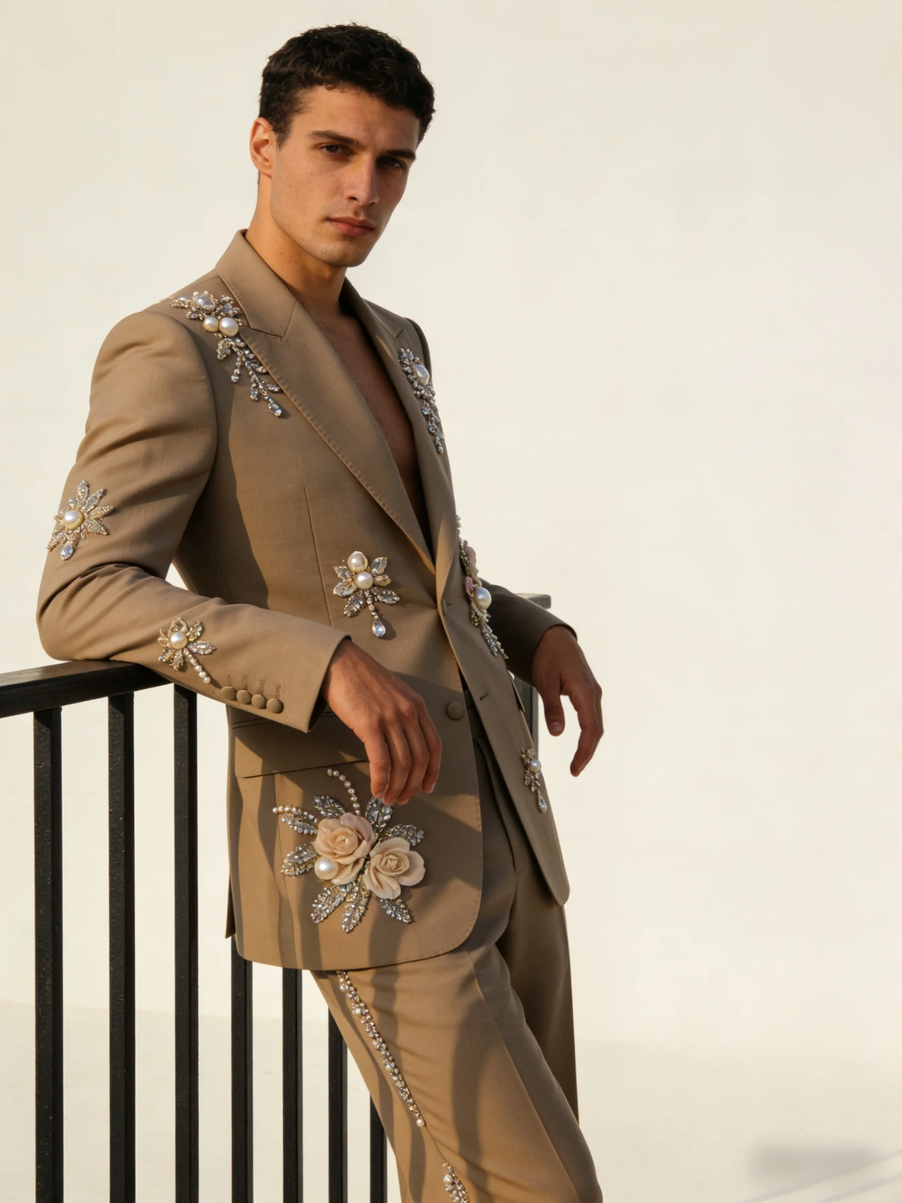 

Khaki Spring Men Suits Pants Set 2 Pcs Blazer+Trousers Crystals Groom Wedding Tuxedos Jacket Formal Office Business Coat Outfit