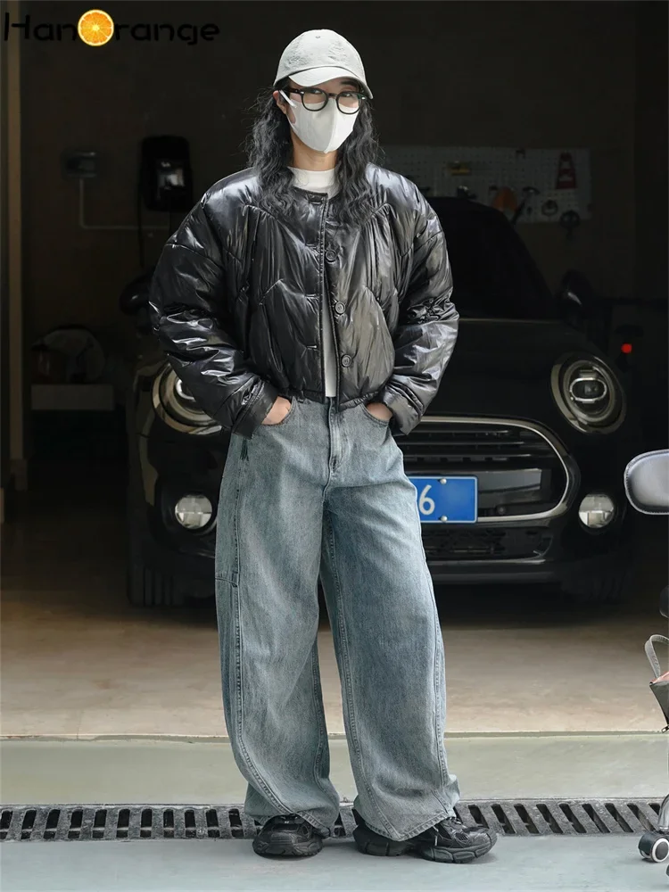 HanOrange 2024 Winter Fashion O-Neck Plush Cotton-Padded Jacket Women Loose Comfortable Warm Short Parkas Female Black/Apricot