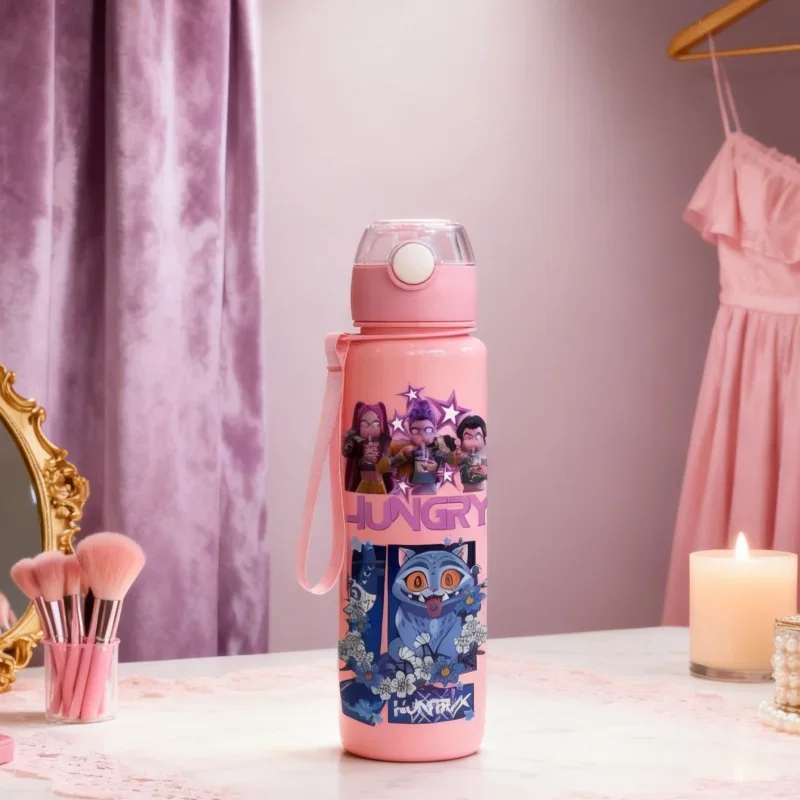 Kpop شيطان هنتر زجاجة ماء مع القش 700 مللي الاطفال الصيف أنيمي كوب الفتيات الفتيان الرياضة في الهواء الطلق القدح مدرسة مكتب ملحق هدية