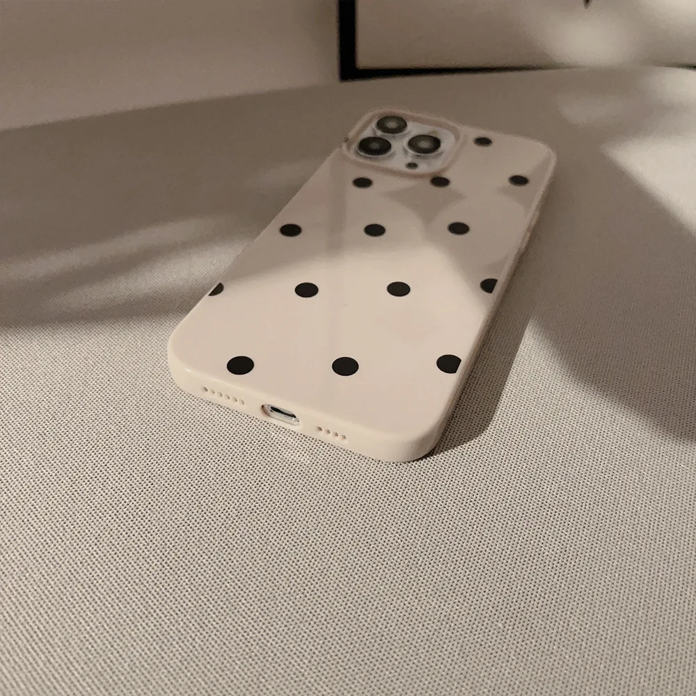 New Korean INS Polka Dot Print Khaki Soft Phone Case For iPhone 16 15 14 13 12 11 X XS XR Pro Max Plus Shockproof Bumper Cover