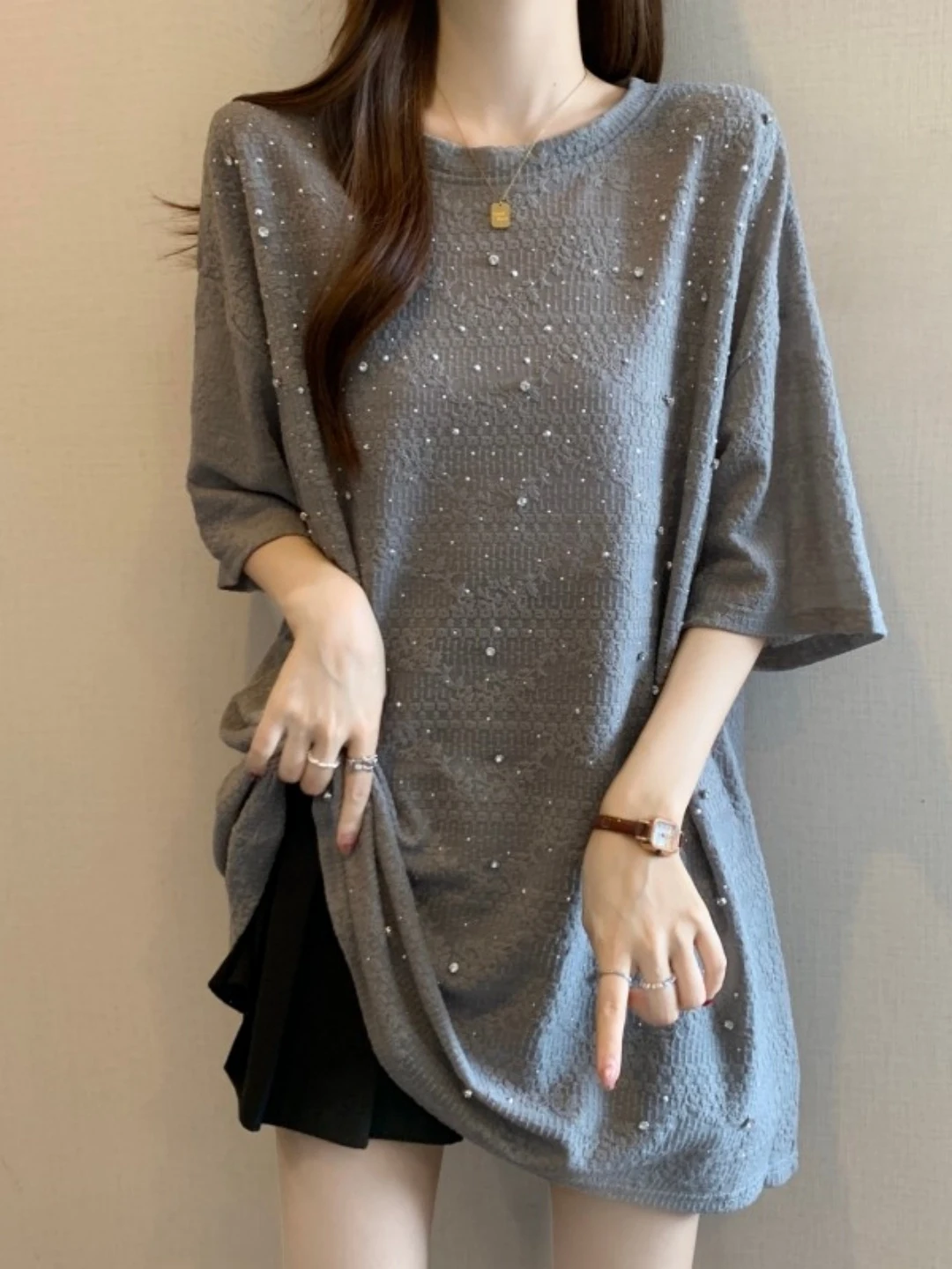 Heavy Duty Rhinestone Short Sleeve Women's T-Shirt Summer New plus Size mid Length Butt Covering Top Half Sleeve Base Shirt