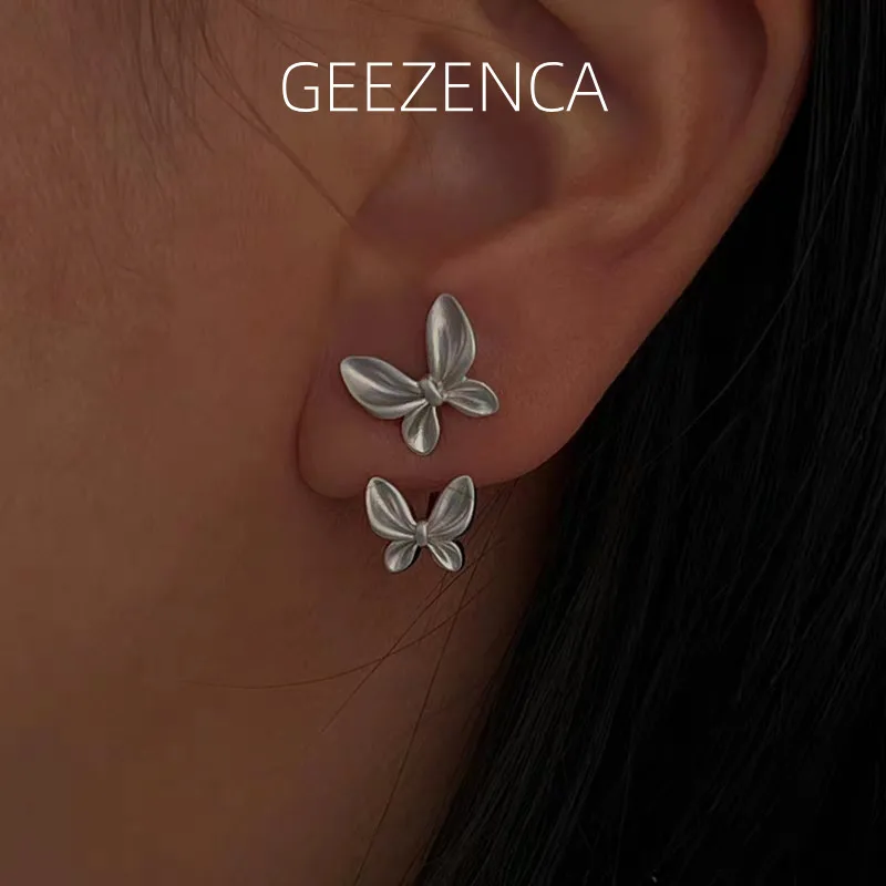 

GEEZENCA стерлингового серебра 925 пробы, серьги-гвоздики с бабочкой и бантом, женские изящные дизайнерские модные штабелируемые серьги, роскошный подарок P46