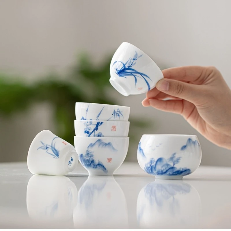 Underglaze Color Hand Painted White Porcelain Tasting Cup Kung Fu Tea Master Cup Fragrance Smelling Teacup Home Tea Making Decor