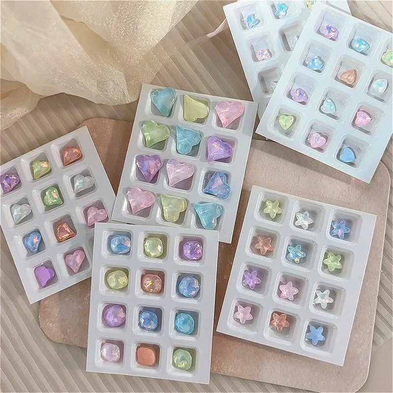 Lodowy przezroczysty zestaw cyrkonii Butterfly Star Square Drill 12 Grid Mocha Crystal Nail Art Dekoracje Akcesoria Narzędzie do manicure