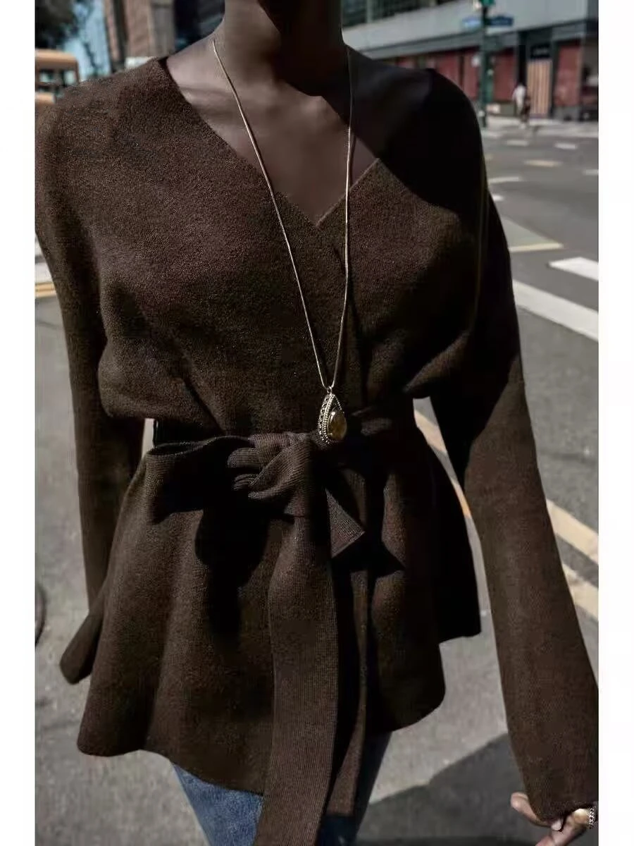

YY2758 Autumn/Winter 25 New Style Versatile Belt Series V-neck Long Sleeve Flat Needle Knitted Coat 2756100