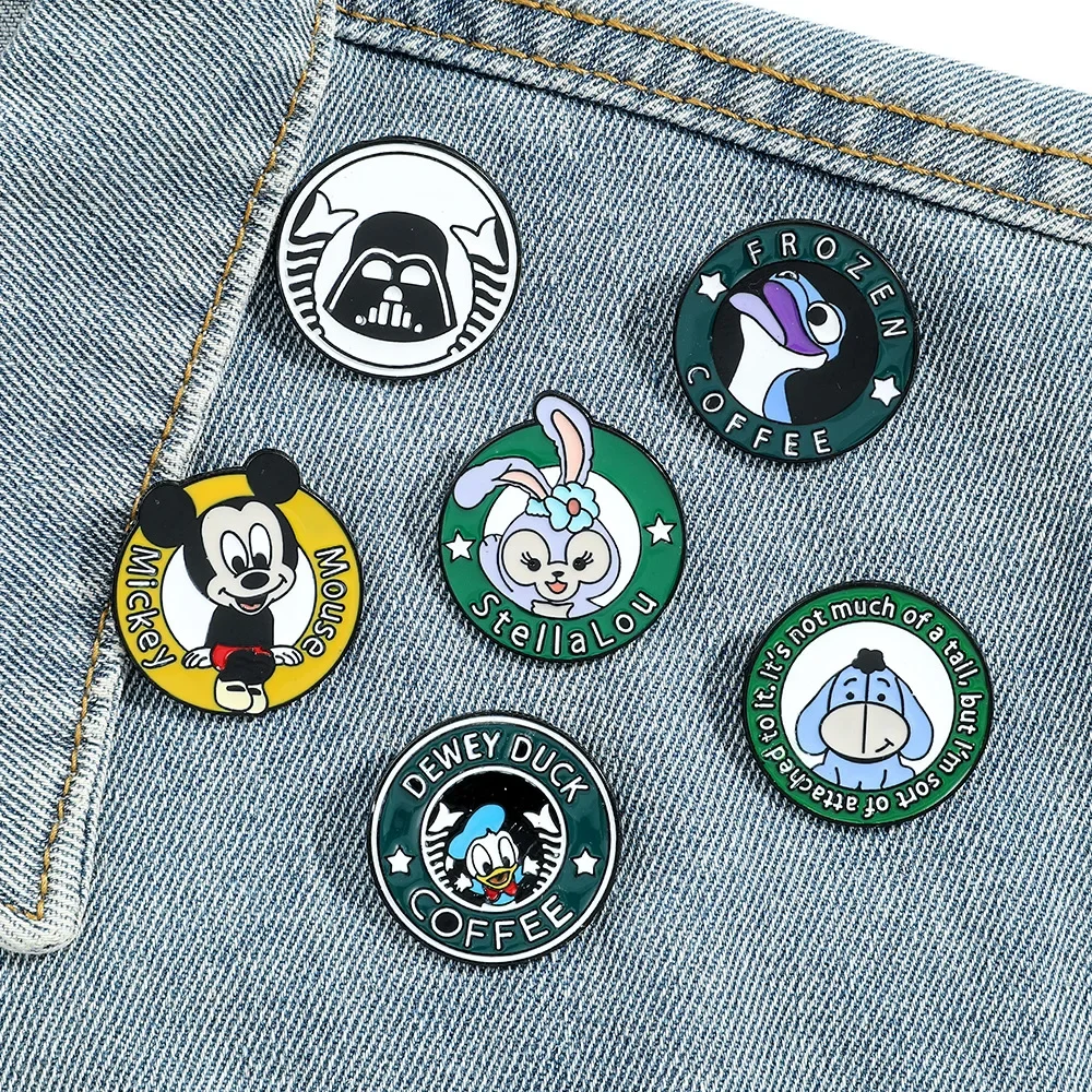 Round Anime Peripheral Cartoon Kawaii Star Delu Winnie The Bear Mickey Minnie Brooch Badge Cute Creative Pin Gift Wholesale
