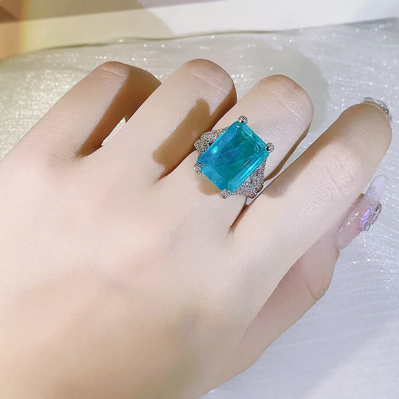 

2022 New Fashion Geometric Imitation Topaz Stone Vintage Exaggerated Party Rings For Female