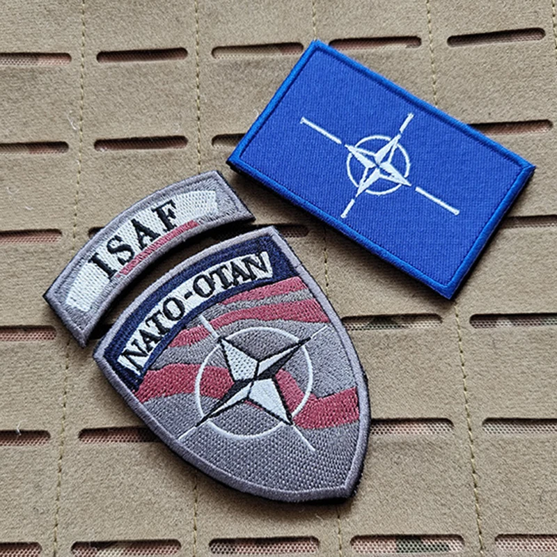 NATO Flag Arm Badge ISAF Shield Hook and Loop Badge Military Fan Chest Badge Outdoor Tactical Backpack Decorative Sticker