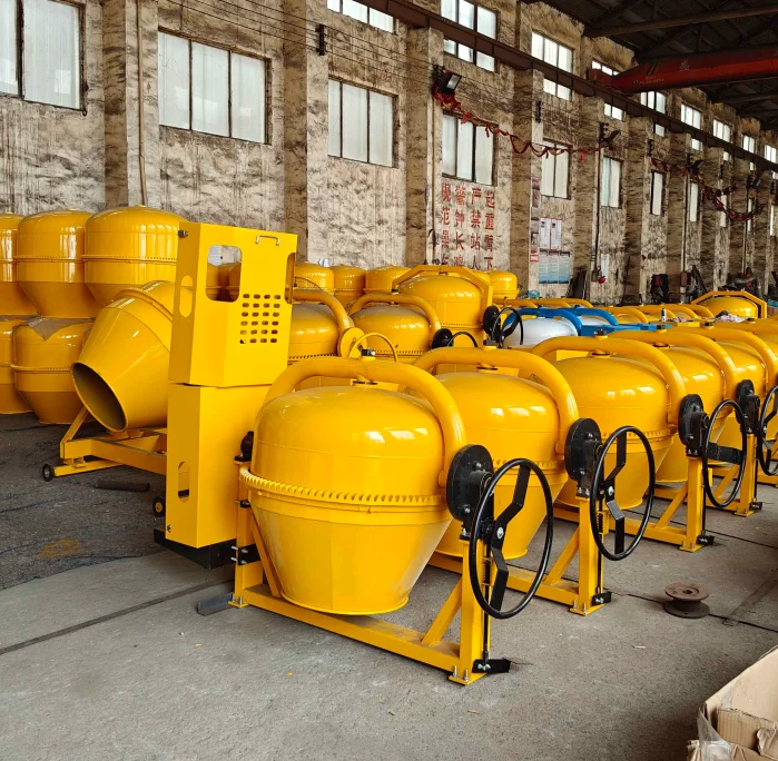 Hot Sale Low Price Mini Concrete Mixer | Portable Towable Hopper Type Self Loading Cement Mixing Machine