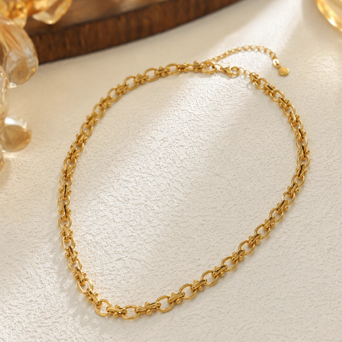 SHIXIN Classic Chunky Stainless Steel Metal Chain Necklace Women Fashion 18K Gold Plated Neck Chain Waterproof Jewelry Lady Gift