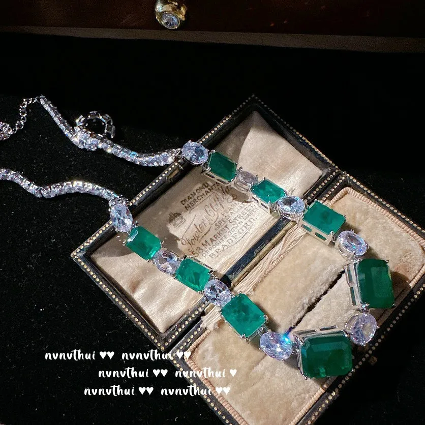 2023 New Luxury 925 Sterling Silver Tourmaline Emerald Gemstone Jewelry Set Women Vintage Wedding Engagement Bridal Accessories