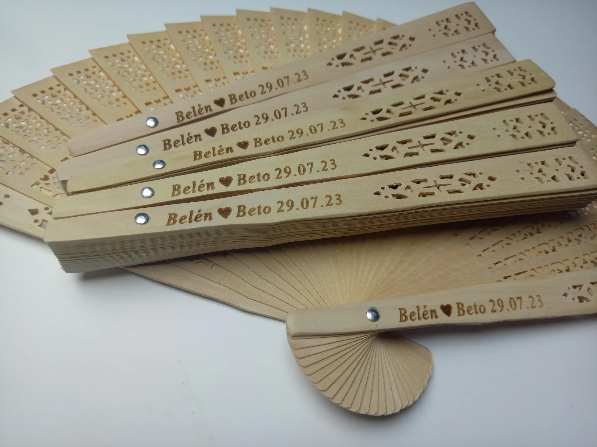 20/30/80PCS Customized wooden fan Personalized wedding gift hand fan Banquet gift souvenir decoration