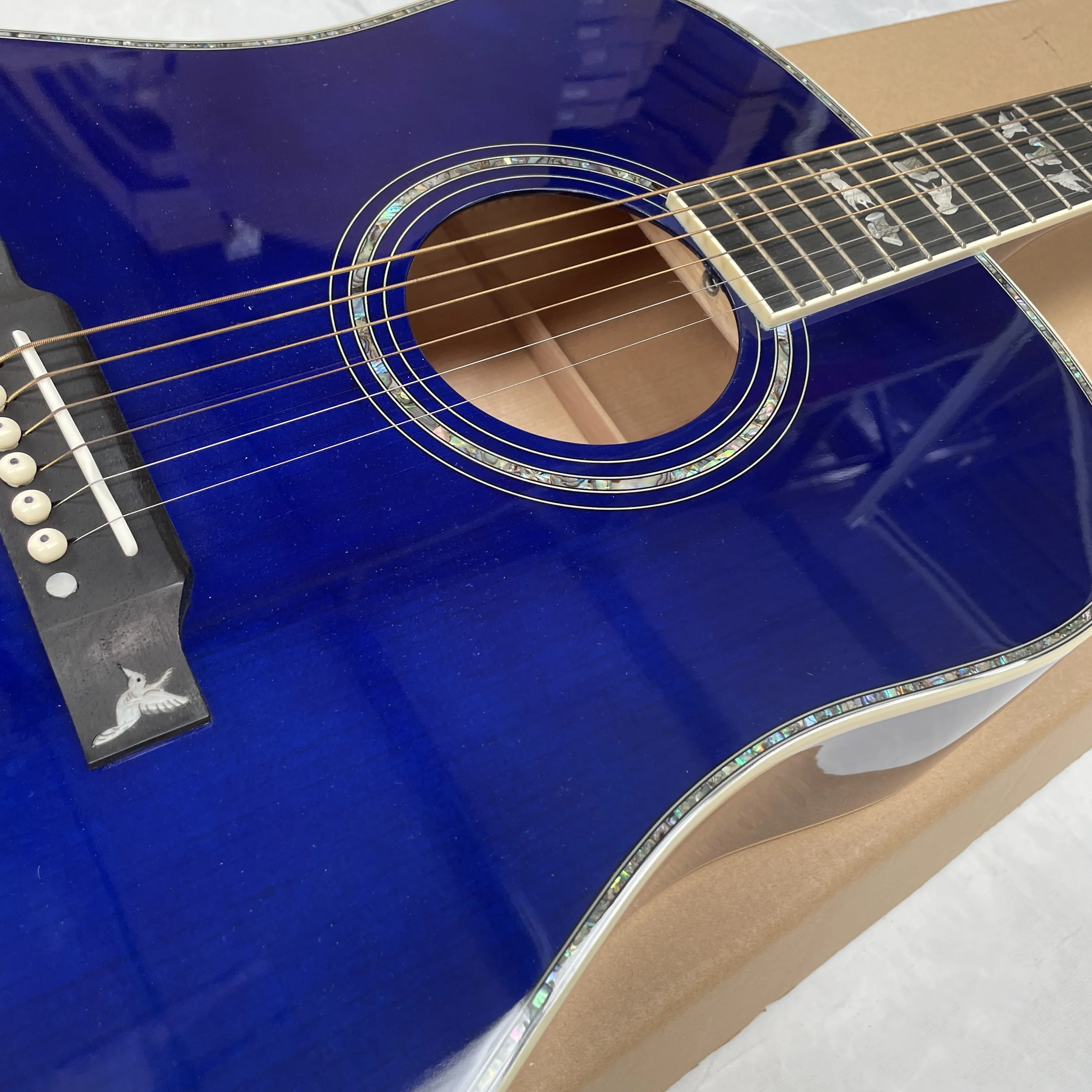 Picture 5: High-appearance-level 6-string folk guitar, sky blue full shell binding spruce top guitars, bird inlay beginner guitarra