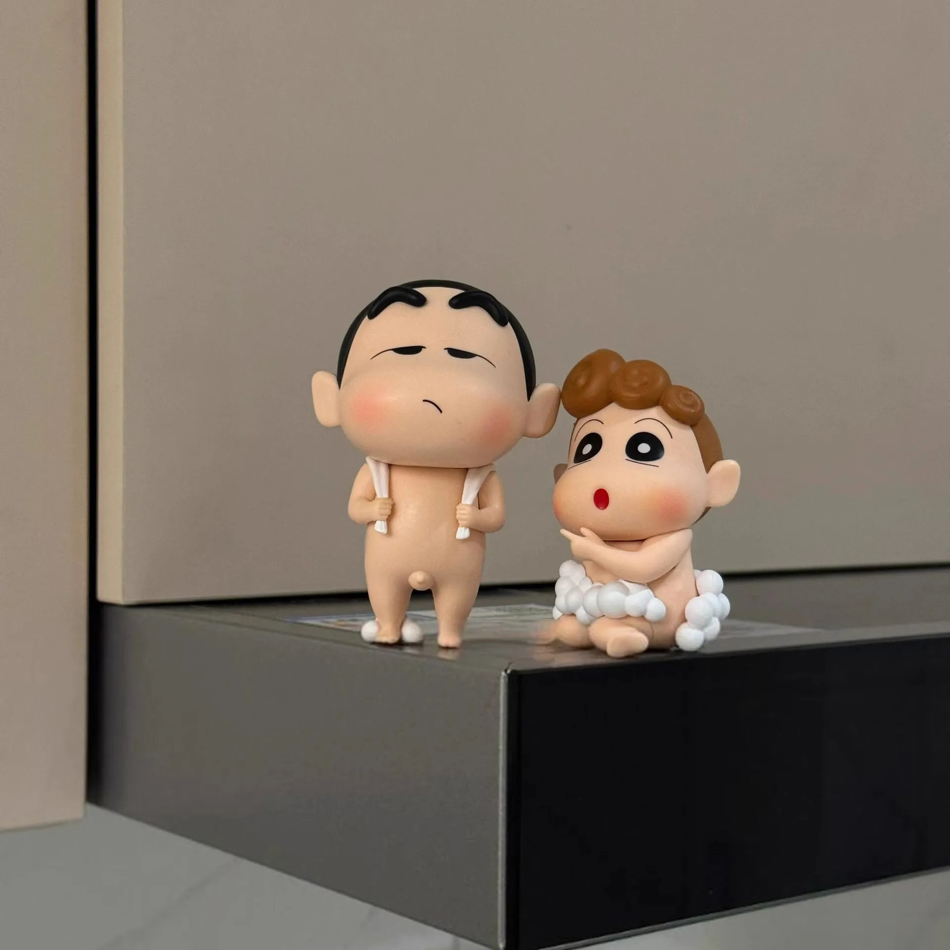 Cute Crayon Shin-chan Bath Set Cartoon Ornament Small Figure Bathroom Decoration Trendy Creative Gift