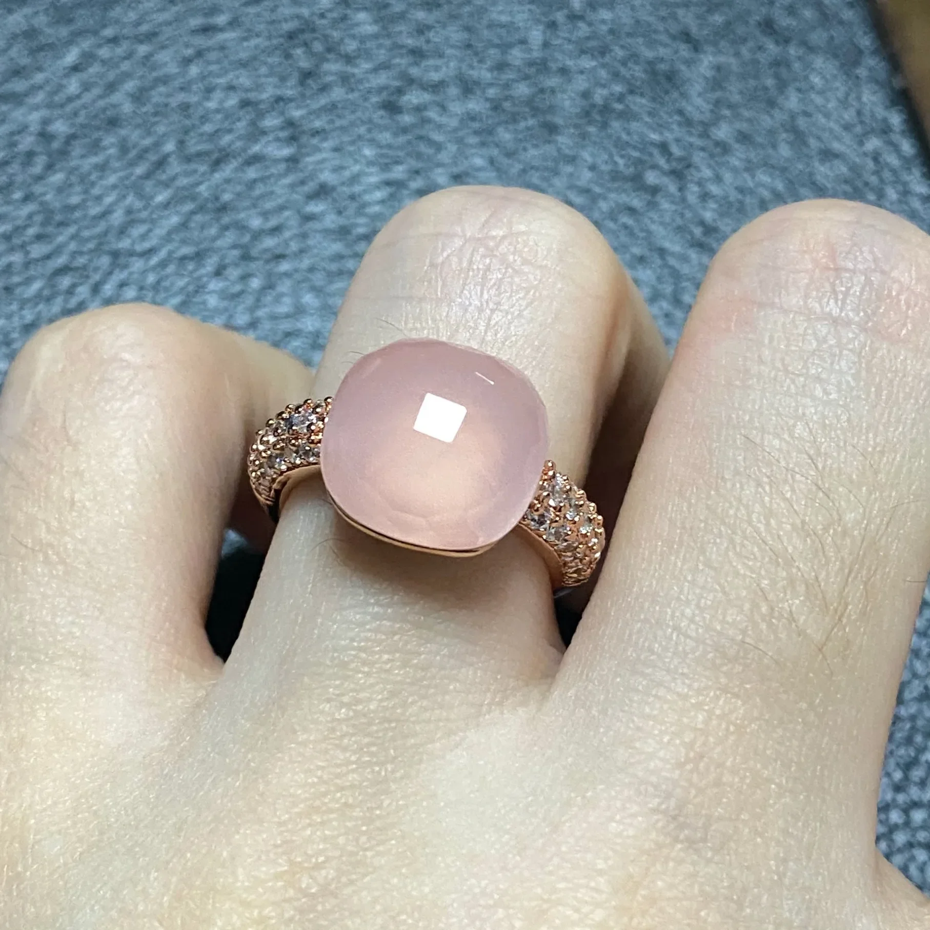 

KAISQJEW Original Design Pink Crystal Zircon Ring Candy Style Flat Ring for Women Wedding Party Fashion Jewelry Gift