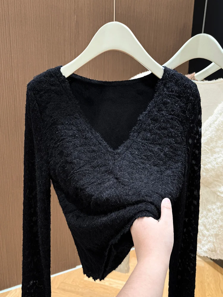 

Женская теплая базовая футболка с V-образным вырезом, утепленная, с кружевной отделкой, с цветочным узором, для осени и зимы, европейский стиль