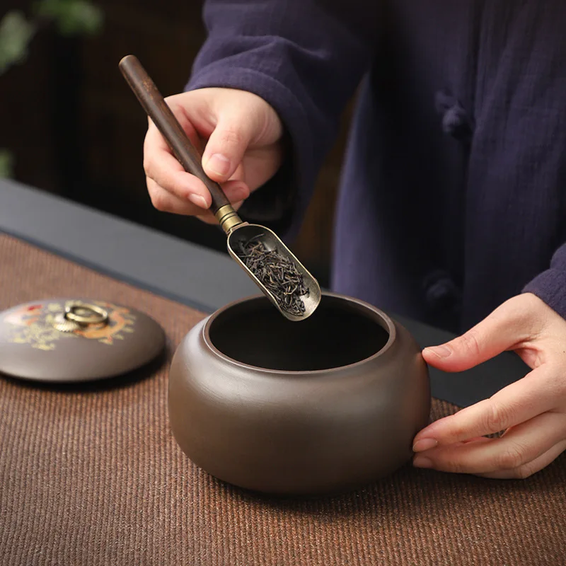 جرة شاي سيراميك مع غطاء صندوق خفيف حلوى محمول منزلي، صواميل سيراميك متعددة الوظائف، جرة تخزين المواد الطبية لحبوب القهوة